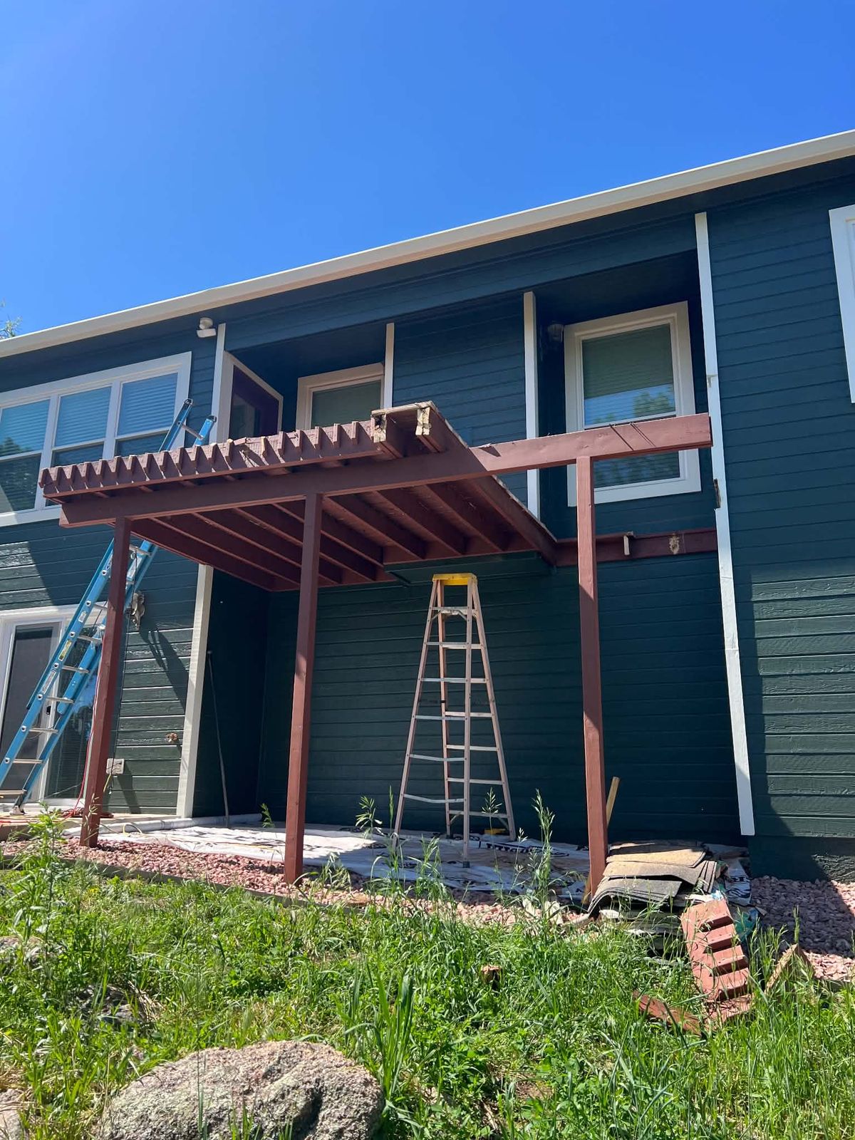 Pergola frame going up